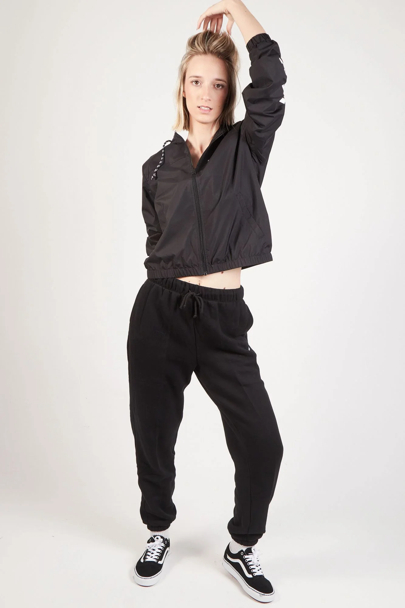 1000099769 - Image 4